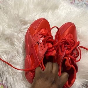 Boys Nike Huarache Sneakers